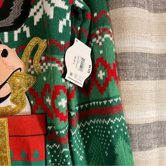 Holiday Time Red And Green Cow Christmas Sweater Size Small - Picture 5 of 8